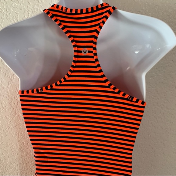 Lululemon Cool Racerback tank size 4 - Picture 4 of 4